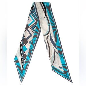 Emilio Pucci Blue and Gray Scarf
